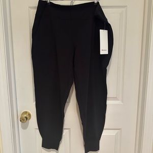 NWT Lululemon Align Jogger Black